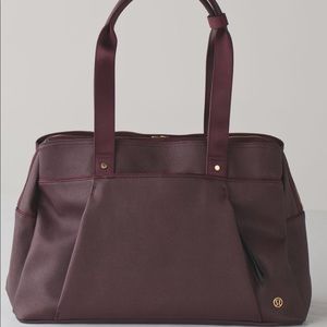 Lululemon Om The Day Duffle